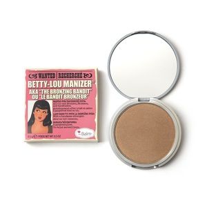 The Balm Betty LouManizer ✨PRICE IS FIRM✨